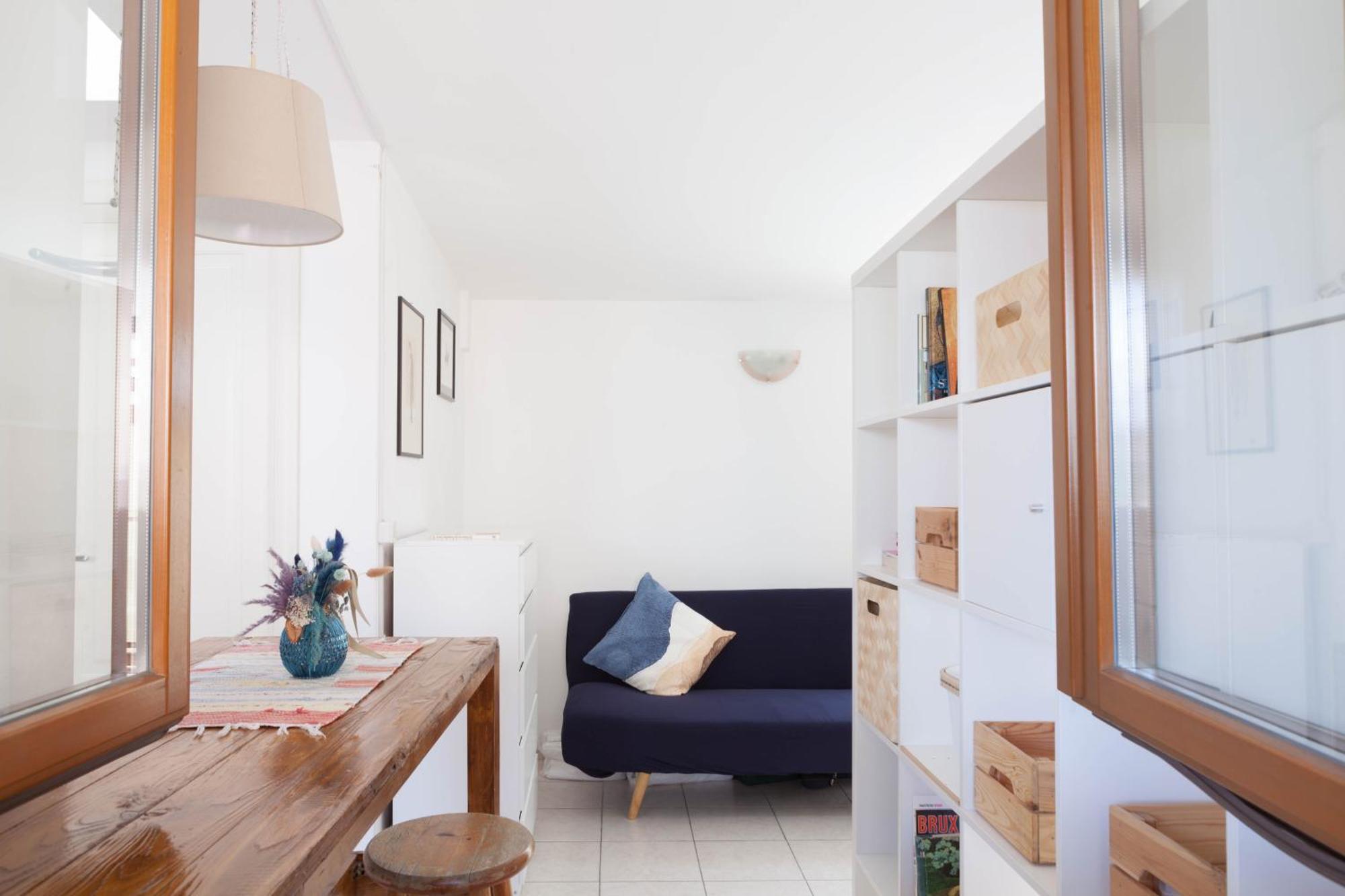 Terrace Apartment Close To Metro Station Милано Екстериор снимка